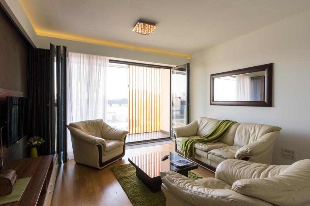 Apartment Mercedes Beograd Ruang foto
